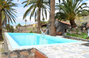Casa Rural Sola con piscina privada